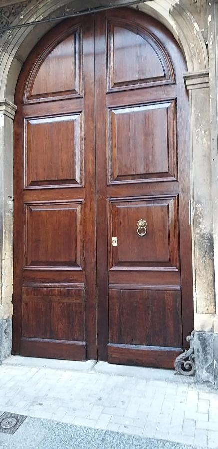 Apartament I Mici Di Emy Katania Zewnętrze zdjęcie