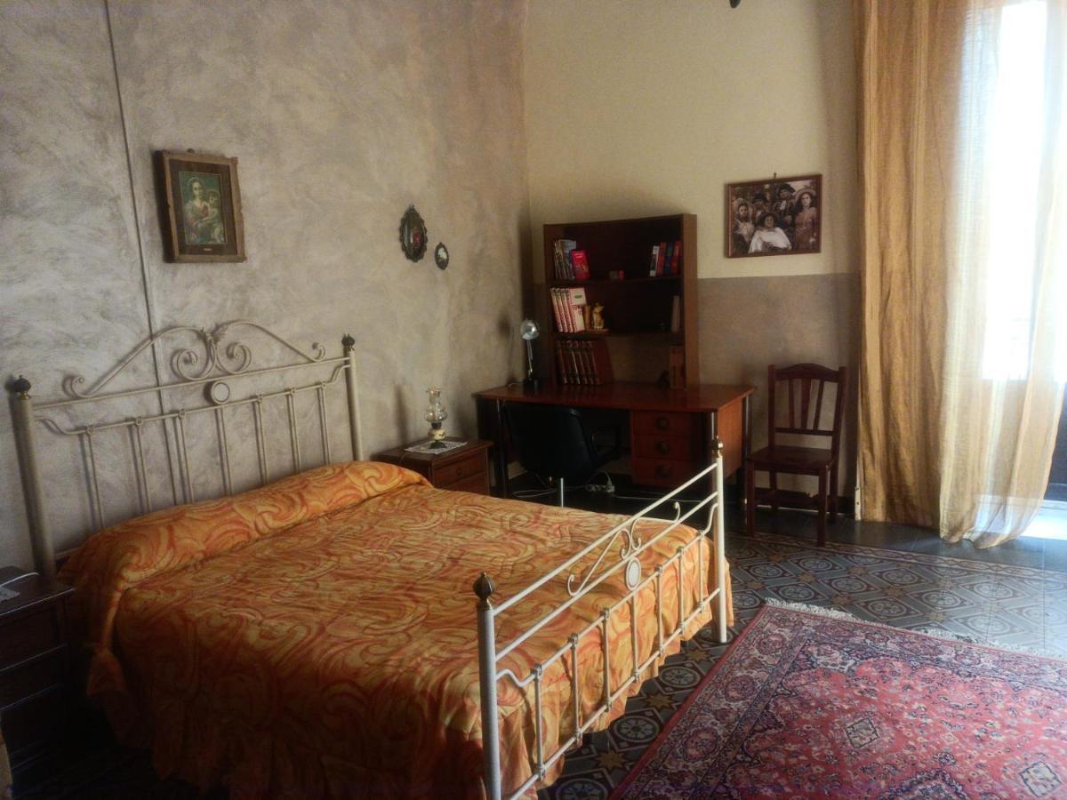 Apartament I Mici Di Emy Katania Zewnętrze zdjęcie