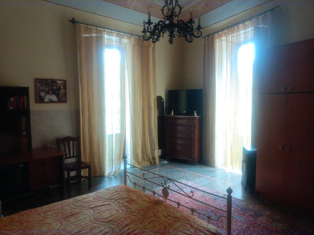 Apartament I Mici Di Emy Katania Zewnętrze zdjęcie