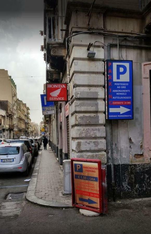 Apartament I Mici Di Emy Katania Zewnętrze zdjęcie
